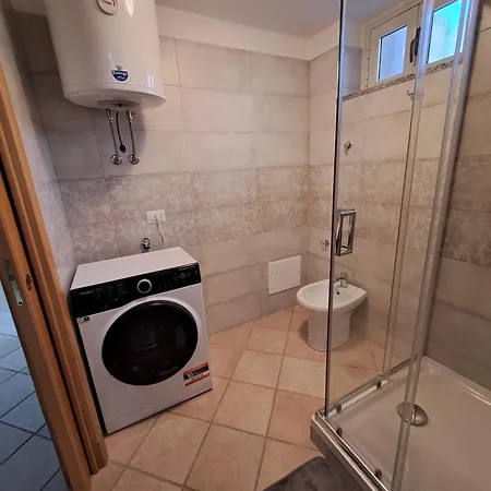 Summer House アパート